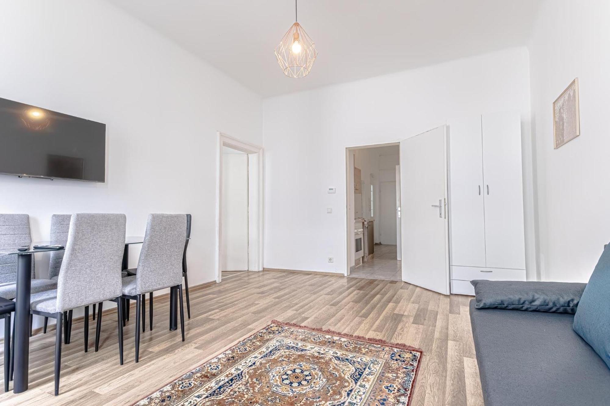 Explore Vienna 2Br And 1Lr Retreat Near Westbahnhof Eksteriør bilde